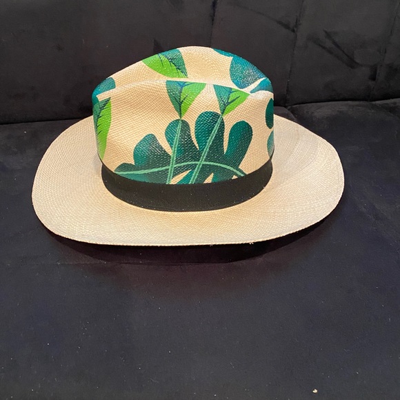 Hanniachar Hat - Picture 4 of 6